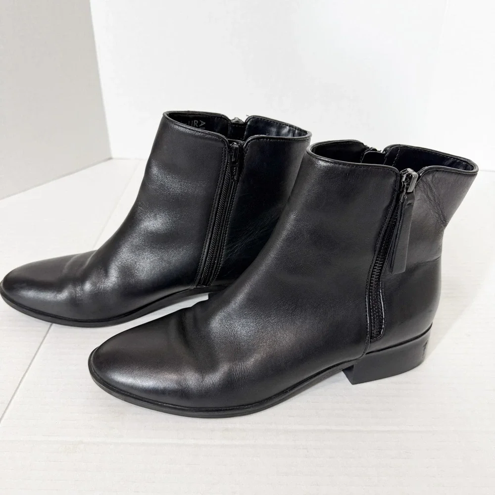 Naturalizer Robyn Womens Black Leather Minimalist Block Heel Bootie Size 8.5